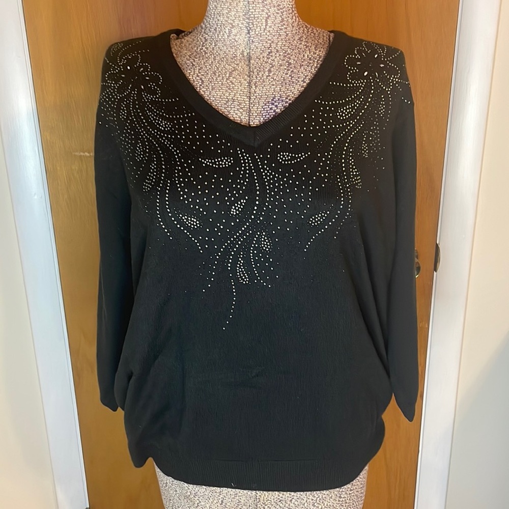C.D. Daniels Womens 1X Black V-Neck 3/4 Sleeve Sweater w Sparkle Studs
